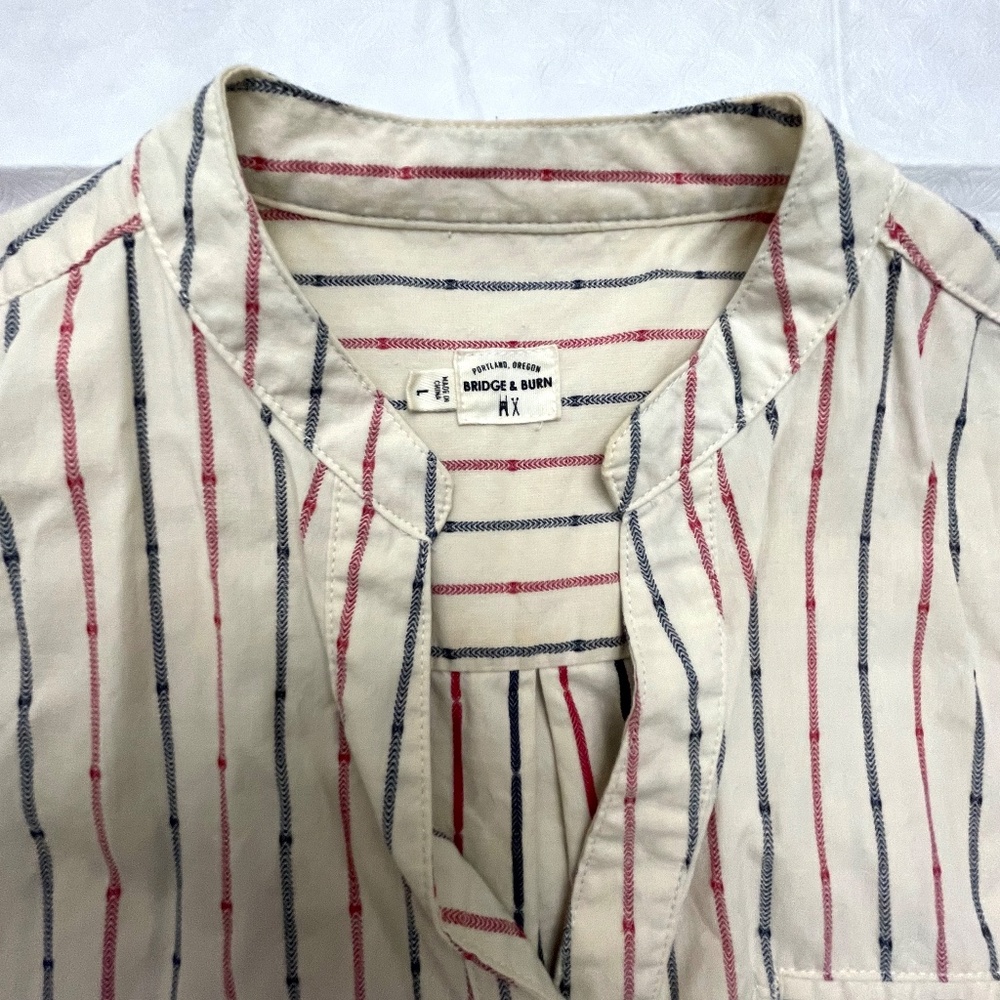 Women's Bridge & Burn Cream, Red & Blue Striped Blouse Top Size Large L